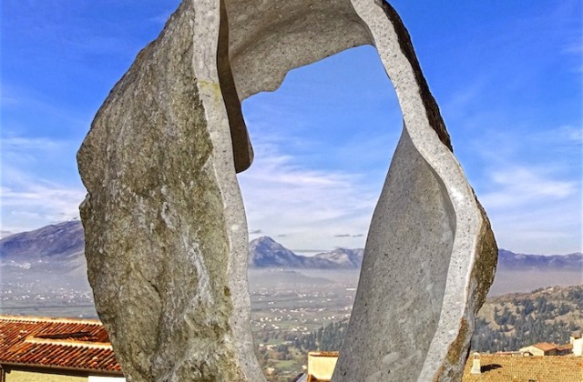 Opera di Jacopo Cardillo, in arte Jago